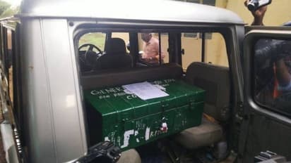 ராதாபுரம் தொகுதி மறுவாக்கு எண்ணிக்கை... கதிகலங்கிய அதிமுக... கடைசி நேரத்தில் திடீர் ட்விஸ்ட்..!