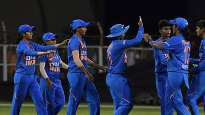 ಟಿ20 ಮಹಿಳಾ ವಿಶ್ವಕಪ್ ಟೂರ್ನಿಗೆ ಭಾರತ ತಂಡ ಪ್ರಕಟ; ಕರ್ನಾಟಕದ ಇಬ್ಬರಿಗೆ ಸ್ಥಾನ!