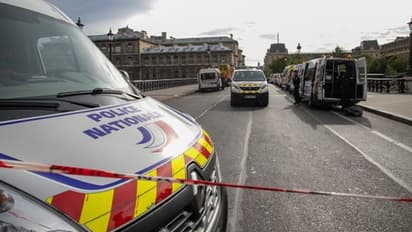 പാരീസിനെ നടുക്കി 20കാരൻ: പൊലീസ് ആസ്ഥാനത്ത് മരിച്ചത് അഞ്ച് പേർ