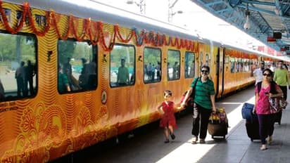 ತೇಜಸ್ ಬೆನ್ನಲ್ಲೇ 150 ರೈಲು, 50 ನಿಲ್ದಾಣ ಖಾಸಗೀಕರಣ