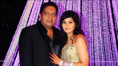 విలన్ల భార్యలను చూశారా..? మరీ ఇంత అందమా..?