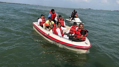 KRS ಹಿನ್ನೀರಿನಲ್ಲಿ ಈಶ್ವರಪ್ಪ ವಾಟರ್ ರ್ಯಾಫ್ಟಿಂಗ್