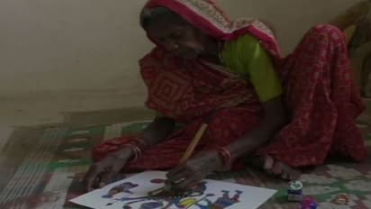 ৮০ তেও নিখুঁত তুলির টান, বৃদ্ধার আঁকা ছবিতে মাত ইতালির এই প্রদর্শনী