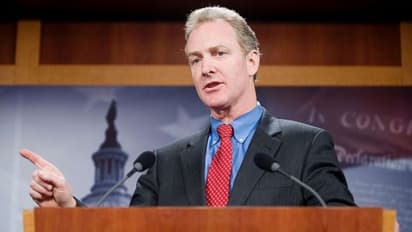 ಕಣಿವೆ ನೋಡ್ತಿನಿ ಅಂತ ಬಂದ ಯುಎಸ್ ಸೆನೆಟರ್‌ಗೆ ಪ್ರವೇಶ ನಿರಾಕರಣೆ!