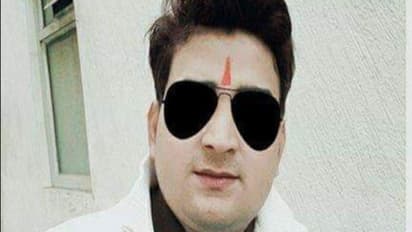 പൊലീസ് വളഞ്ഞു: ടിക് ടോക് 'വില്ലൻ' സ്വയം വെടിവച്ച് മരിച്ചു