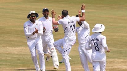 ಶಮಿ-ಜಡೇಜಾ ಅಬ್ಬರ; ಟೀಂ ಇಂಡಿಯಾ ಕೈವಶವಾದ ವೈಜಾಗ್ ಟೆಸ್ಟ್