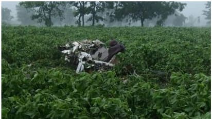 പരിശീലന വിമാനം തകര്‍ന്നു വീണു; രണ്ട് പൈലറ്റുമാര്‍ കൊല്ലപ്പെട്ടു