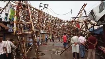 মাত্র ১০ মিনিটের খেল, ঝড়ের তাণ্ডবে হুড়মুড়িয়ে ভেঙে পড়ল পুজো প্যান্ডেল