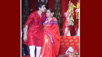 পুজোর তদারকি থেকে শুরু করে আয়োজন, হাজারও ব্যস্ততার ফাঁকে নজর কাড়লেন রানি