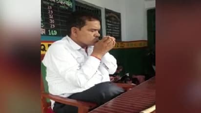 ವಿದ್ಯಾರ್ಥಿಗಳ ಎದುರೇ ಧಮ್ ಹೊಡದ ಶಿಕ್ಷಕ ಸಸ್ಪೆಂಡ್!