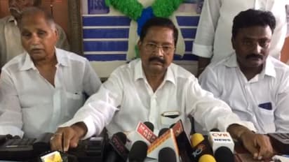 దసరా మామూళ్లు అలవాటు చేసిందే టీడీపీ: బందర్ వైసీపీ కన్వీనర్ షేక్ సలార్