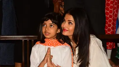 Aiswarya Rai, Aaradhya look adorable at Durga Puja 2019