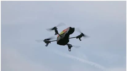 പഞ്ചാബ് അതിര്ത്തിയില് വീണ്ടും പാക് ഡ്രോണ്; തെരച്ചില് ശക്തം