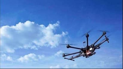 সাতসকালে আরনিয়ার আকাশে জ্বলজ্বল করে উঠল কি ? পাকিস্তানি ড্রোন করে লক্ষ্য গুলি চালাল বিএসএফ