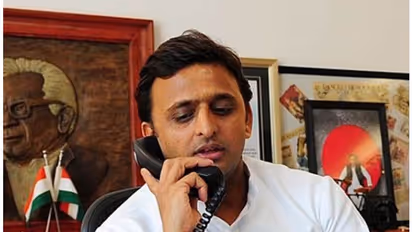 पुष्पेंद्र यादव मुठभेड़ मामले में सियासत गर्म , आज अखिलेश पहुंचेंगे परिजनों से मिलने