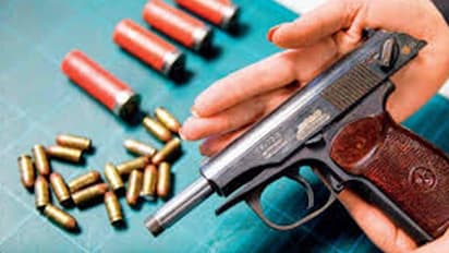 ಬೆಂಗಳೂರು: ಮನೆಯಲ್ಲಿ ಬಚ್ಚಿಟ್ಟಿದ್ದ ಭಾರೀ ಪ್ರಮಾಣದ ಸ್ಫೋಟಕ ಜಪ್ತಿ..!