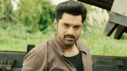 ఎంత మంచివాడవురా: కళ్యాణ్ రామ్ ఊసరవెల్లి వేషాలు