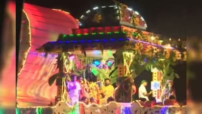 একনজরে দেখে নিন কোথায় কীভাবে পালিত হচ্ছে দশেরা