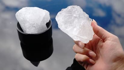 একটুকরো ফিটকিরি রাখুন বাড়িতে, জীবনে কখনও হবে না অর্থকষ্ট