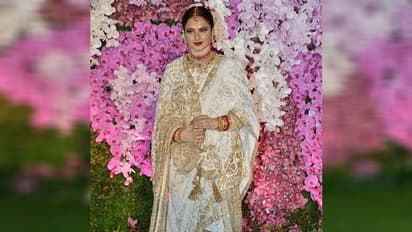 অভিনয়ে বিন্দুমাত্র আগ্রহ ছিল না রেখার, জন্মদিনে চিনে নিন চিরসবুজ বলি অভিনেত্রীকে