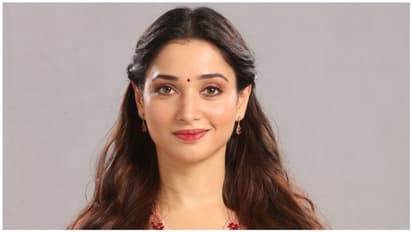 சூப்பர் ஹிட் பட ரீமேக்கில் நடிக்கும் தமன்னா..!