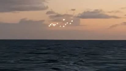 ಆಕಾಶದಲ್ಲಿ ರಹಸ್ಯಮಯ ಬೆಳಕು: ನೋಡುಗರೆಲ್ಲರಿಗೂ ಆಶ್ಚರ್ಯ, ವೈರಲ್ ಆಯ್ತು ವಿಡಿಯೋ!