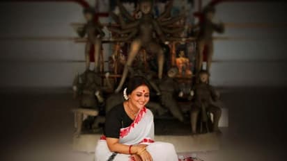 সোশ্য়াল মিডিয়ায় কু-মন্তব্যের যোগ্য জবাব দিলেন স্বস্তিকা