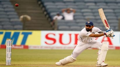 একটি শতরান ও একাধিক ‘বিরাট’ রেকর্ড