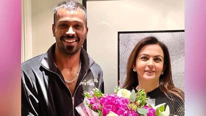 హార్దిక్ పాండ్యాకి నీతా అంబానీ పరామర్శ... మీరే నా స్ఫూర్తి అంటూ..