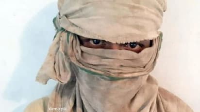 ಪತಿ ಬಂಧಿಸಲು ಹೋದಾಗ ಪೊಲೀಸರ ಎದುರೇ ಅರೆ ನಗ್ನಳಾಗಿ ರಾದ್ಧಾಂತ