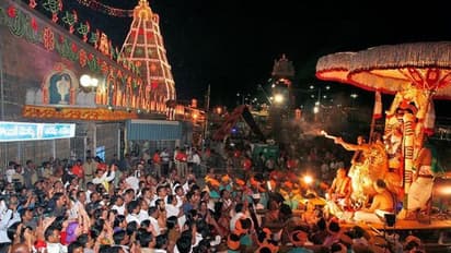 దర్శనం కోసం మోసం: తిరుమలలో తెలంగాణ అధికారి అరెస్ట్