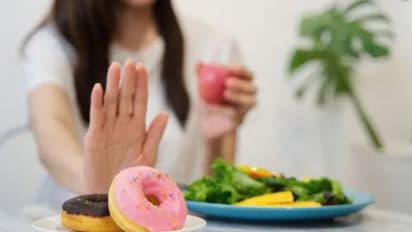 രാത്രിയില് ഈ ഭക്ഷണങ്ങള് കഴിക്കരുതേ...