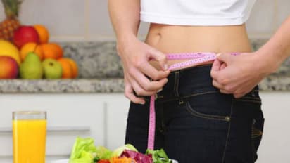 വയറ് കുറയ്ക്കാനുള്ള ശ്രമത്തിലാണോ? എങ്കില്‍ നിങ്ങള്‍ കഴിക്കേണ്ടത്...