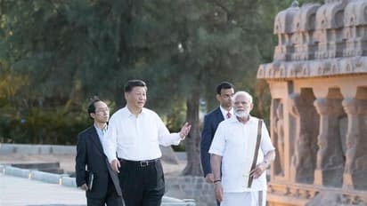 மோடி அணிந்த வேட்டிதான் அதிமுக வெற்றிக்குக் காரணம்... அதிமுகவின் வெற்றியைப் பங்குபோடும் பாஜக!