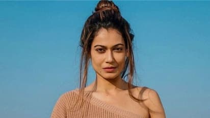 నెహ్రూ ఫ్యామిలీపై అనుచిత వ్యాఖ్యలు.. పాయల్ పై పోలీస్ కేసు!