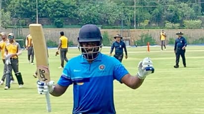 ಚೊಚ್ಚಲ ದ್ವಿಶತಕ ಸಿಡಿಸಿ ದಾಖಲೆ ಬರೆದ ಸಂಜು ಸಾಮ್ಸನ್!