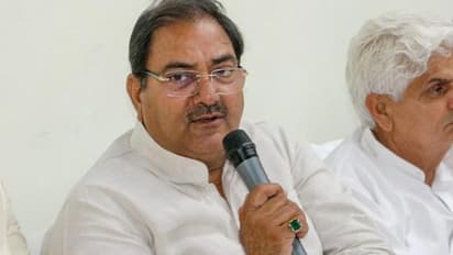 ಟ್ರಾಕ್ಟರ್ನಲ್ಲಿ ಬಂದು ಹರ್ಯಾಣದ INLD ಶಾಸಕ ರಾಜೀನಾಮೆ!