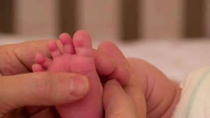 செப்டிக் டேங்கில் விழுந்து மேலும் ஒரு குழந்தை பலி .! பெற்றவர்கள் எங்கு சென்றனர் தெரியுமா..?