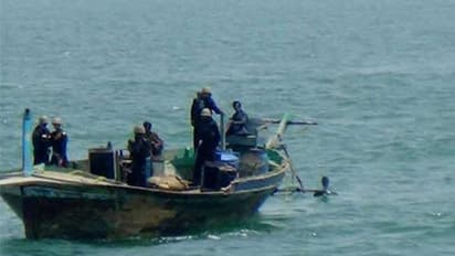 গুজরাট উপকূলে পাকিস্তানি নৌকা, বাজেয়াপ্ত দেড় হাজার কোটি টাকার মাদক