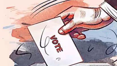 తెలంగాణ ఎమ్మెల్సీ ఎన్నికలు : 93 మందికి ఓటేసిన వ్యక్తి.. !!