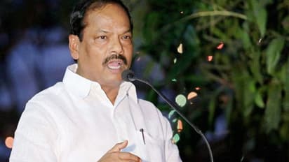 CM ने उठाए सवाल: सोरेन के पास कहां से आए इतने रुपए जो खरीद ली सैकड़ों एकड़ जमीन?