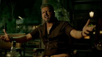 வெறித்தனத்தின் உச்சம்...அலகு குத்தி அந்தரத்தில் தொங்கும் விஜய் ரசிகர்கள்...வீடியோ...