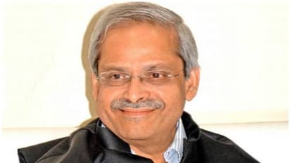 மத்தியில் பாஜக மீண்டும் ஆட்சியமைத்தால் ஆபத்து: நிர்மலா சீதாரமன் கணவர் பரகல பிரபாகர் சாடல்!