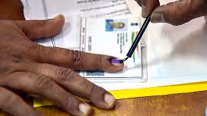 ಮಂಗಳೂರು: ಕಾರ್ಮಿಕರು ಓಟ್ ಮಾಡಿದ್ರೆ ಒಂದು ದಿನ ವೇತನ ಸಹಿತ ರಜೆ