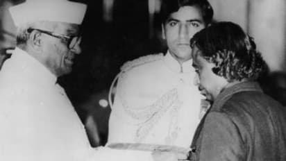 என்றும் நினைவில் இருந்து நீங்காத அப்துல் கலாம்...! அறிய புகைப்பட தொகுப்பு!