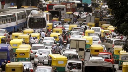 ಬೆಂಗಳೂರು ಟ್ರಾಫಿಕ್ ಪಿತಾಮಹ, ಸೋಶಿಯಲ್ ಮೀಡಿಯಾ ಗುನ್ನ.. ಸಖತ್ ಮಜಾ ಇದೆ!