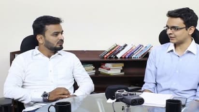 25 साल के लड़के ने छोड़ दी CA की जमी-जमाई नौकरी, 1 साल में ऐसे बना लिए 10 करोड़ रुपए