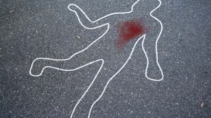 ദീപാവലിക്ക് പടക്കം പൊട്ടിച്ചതിനെ ചൊല്ലി തര്ക്കം: യുവാവിനെ വെട്ടിക്കൊന്നു