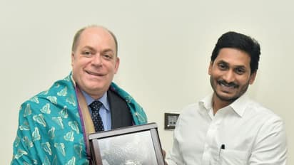 ఏపి సీఎం జగన్ తో అమెరికన్ కాన్సులేట్ జనరల్ భేటీ...