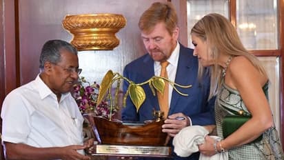 ഡച്ച് ഭാഷയില് നെതര്ലന്ഡ് രാജാവിനും രാജ്ഞിക്കും സ്വാഗതമര്പ്പിച്ച് മുഖ്യമന്ത്രി പിണറായി